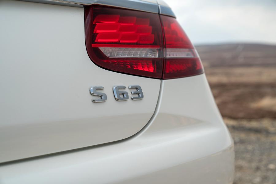 Детали экстерьера Mercedes-AMG S63 4Matic+ Coupe (C217) 2018 года  (UK) (фото 36 из 38)